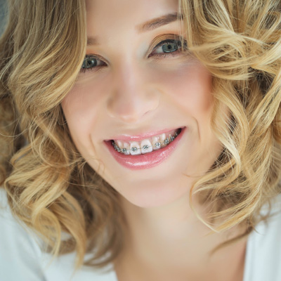 Crossroads Dental Group | Implant Dentistry, Root Canals and Dentures