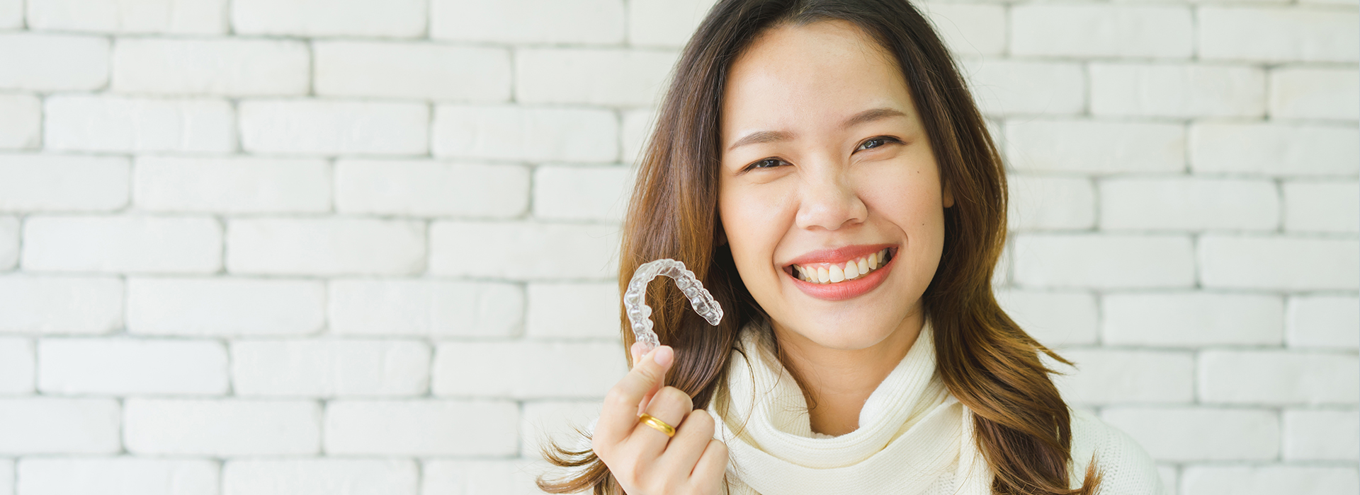 Crossroads Dental Group | Dentures, Crowns  amp  Caps and Veneers